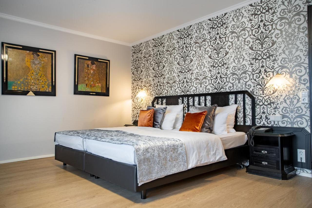 Villa Westend Hotel An Der Messe Frankfurt am Main Ngoại thất bức ảnh