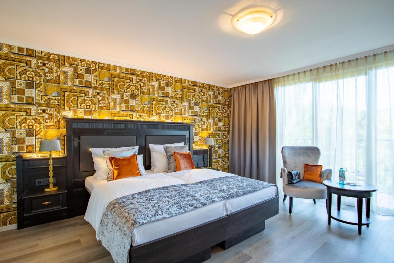 Villa Westend Hotel An Der Messe Frankfurt am Main Ngoại thất bức ảnh