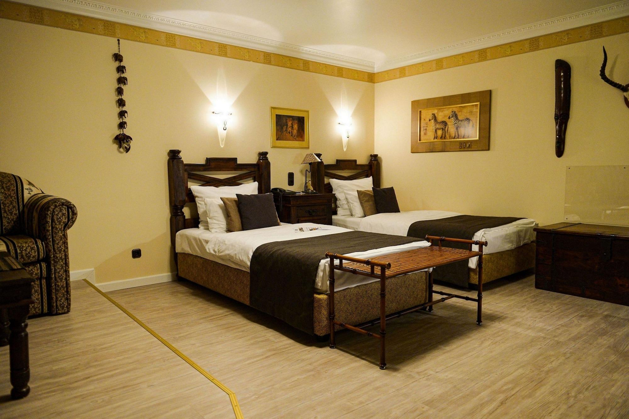 Villa Westend Hotel An Der Messe Frankfurt am Main Ngoại thất bức ảnh