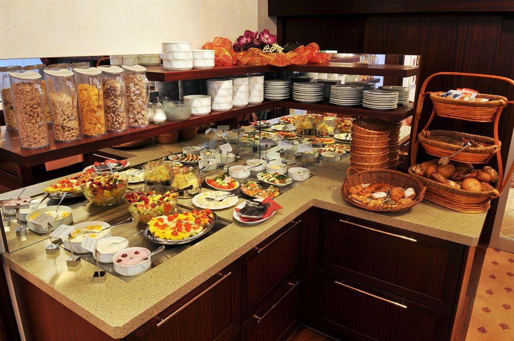 Villa Westend Hotel An Der Messe Frankfurt am Main Ngoại thất bức ảnh
