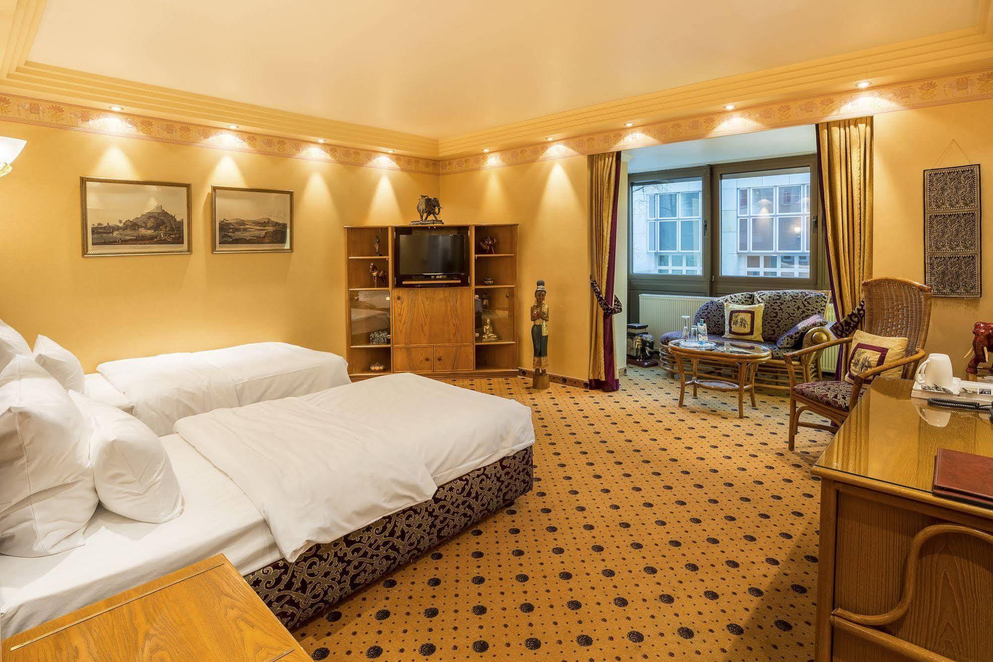 Villa Westend Hotel An Der Messe Frankfurt am Main Ngoại thất bức ảnh